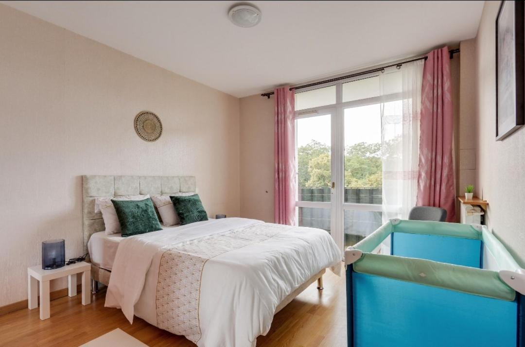 3 Ch 7 Personnes Calme Proche Paris Apartment Ris-Orangis Luaran gambar